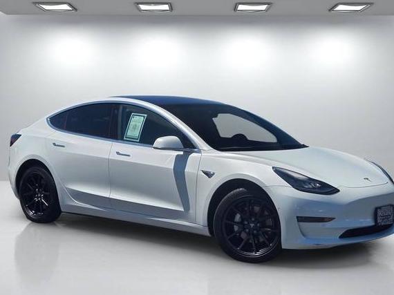 TESLA MODEL 3 2018 5YJ3E1EA4JF027212 image
